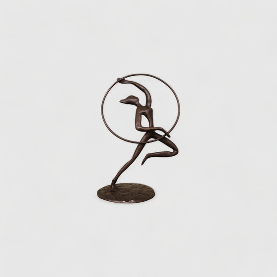 Image 1 of Vintage bronzen beeldje ballerina 1/6 hoepel