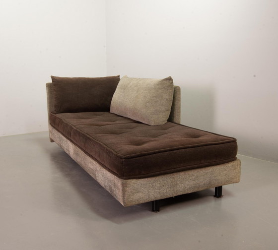 Image 1 of Ligne Roset Chocoladebruine Bank / Daybed met Bijpassende Kussens. Set van 2. Frankrijk, jaren 90.