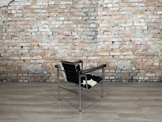 Image 1 of Vintage Fauteuil Lounge Koeienvacht