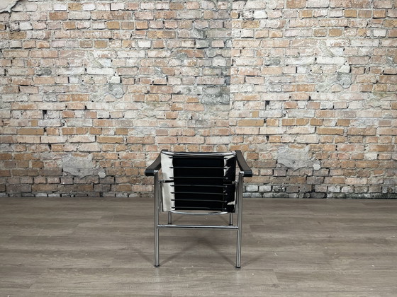 Image 1 of Vintage Fauteuil Lounge Koeienvacht