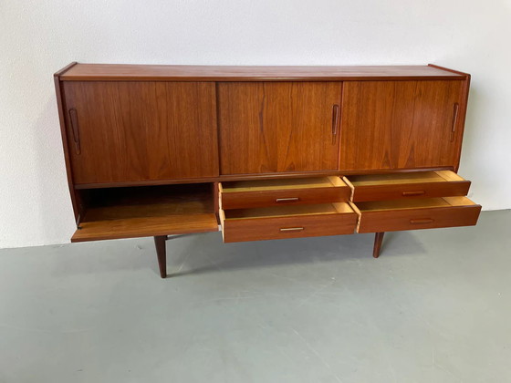 Image 1 of Deens dressoir highboard