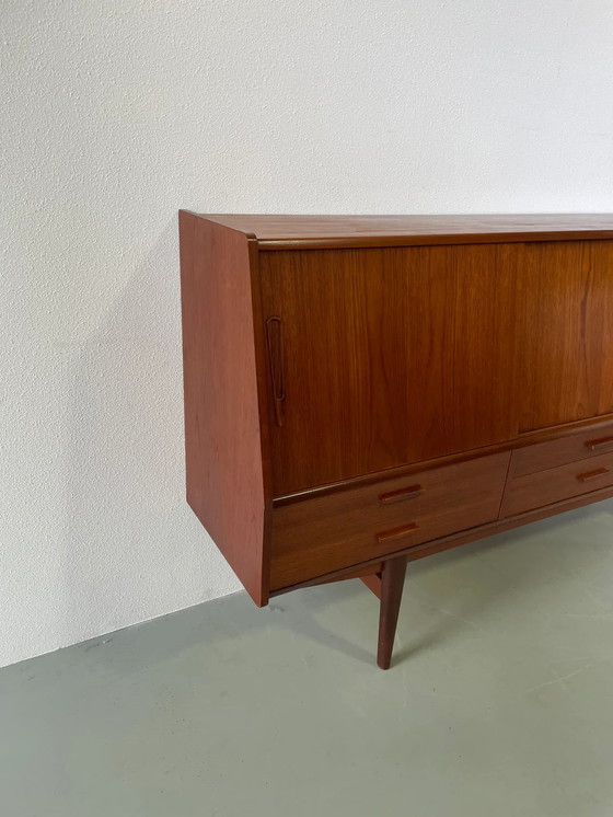 Image 1 of Deens dressoir highboard