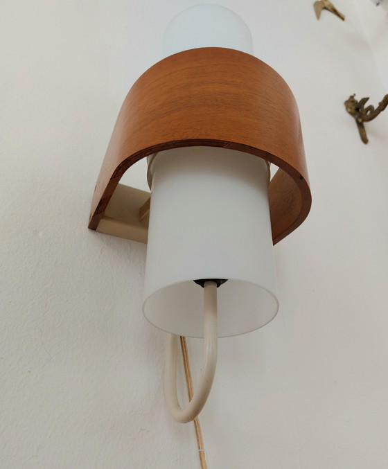 Image 1 of Louis Kalff Philips wandlamp