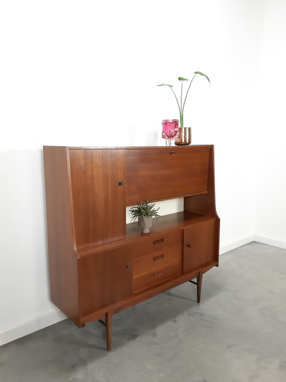 Image 1 of Vintage highboard