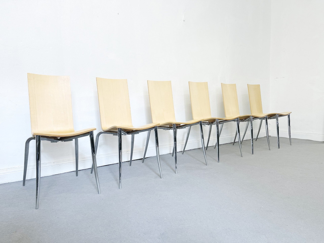 4x Driade Philipp Starck Olly Tango stoel | €769 | Whoppah 4x Driade Philipp Starck Olly Tango stoel | €769 | Whoppah