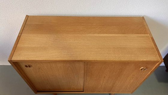 Image 1 of Vintage eiken kastje schuifdeurtjes