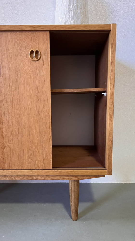 Image 1 of Vintage eiken kastje schuifdeurtjes