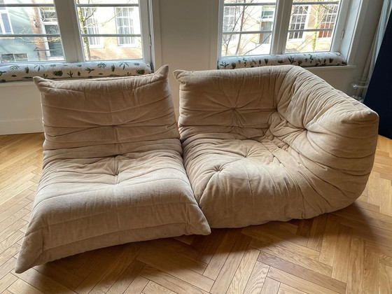 Image 1 of Ligne Roset Togo sofa set 1 zits en 2 x hoek + poef door Michel Ducaroy