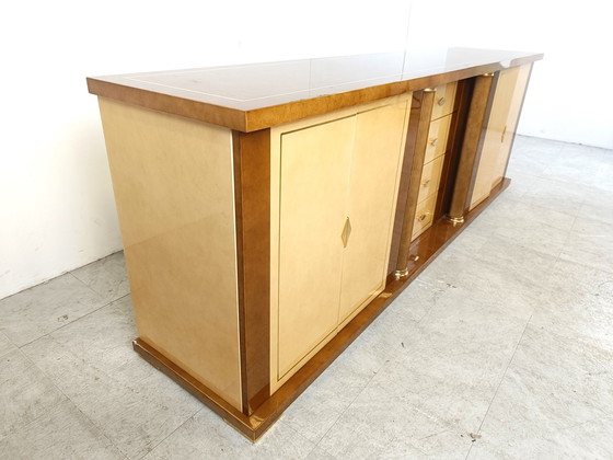 Image 1 of Vintage gelakt dressoir van geitenleer