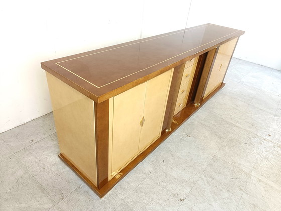 Image 1 of Vintage gelakt dressoir van geitenleer