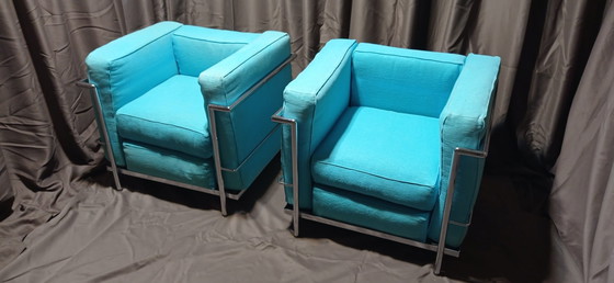 Image 1 of ALIVAR MVSEUM 2 set van 2 Celeste (Turquoise) Geribbeld Katoen LC 2 Fauteuils van Le Corbusier, P. Jeanneret, C. Perriand uit 19