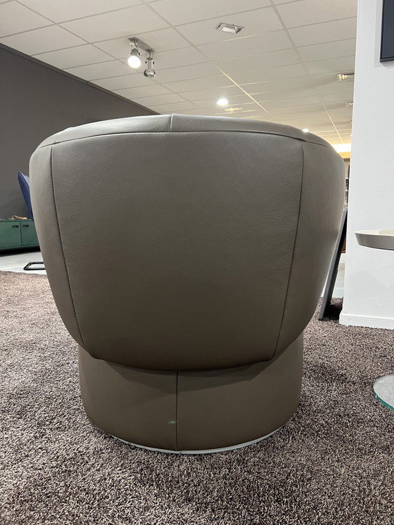 Image 1 of Rolf Benz 684 Draai Fauteuil