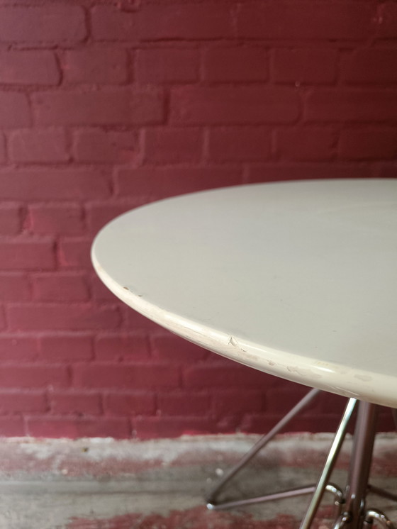 Image 1 of Vintage draadstaal bijzettafel