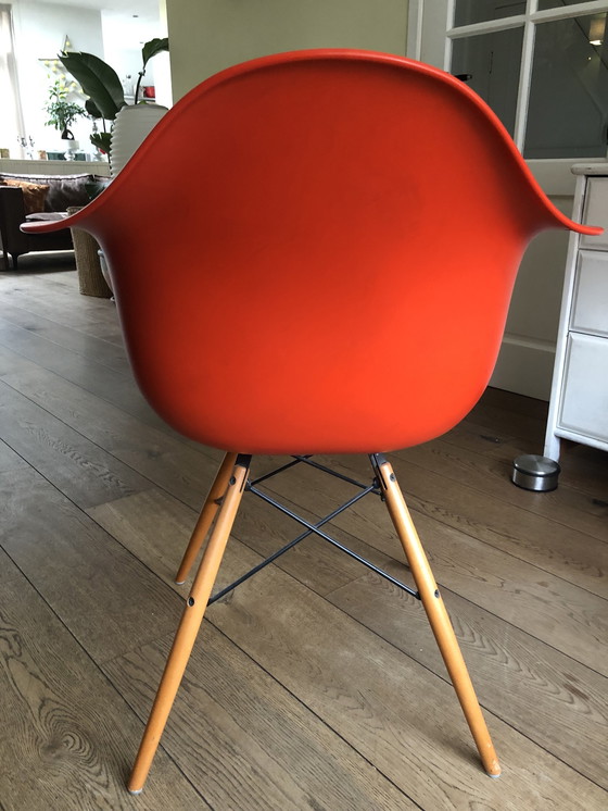 Image 1 of 2 Vitra stoelen