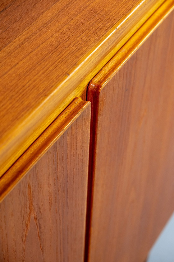 Image 1 of Skovby dressoir