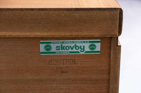 Image 1 of Skovby dressoir