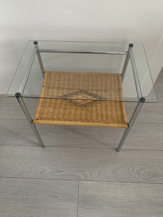 Image 1 of Vintage bijzettafel met glas