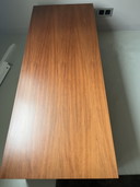 Poliform Sintesi ladenkast door Noce Canaletto