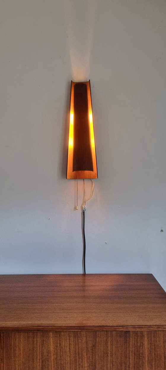 Image 1 of 2x Vintage Teak Wandlamp