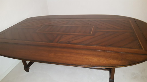 Exclusief RAC ROYAL ANTIQUE eetkamer tafel