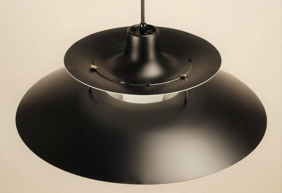 Image 1 of Louis Poulsen Mat zwart/Wit | Vintage PH5 hanglamp