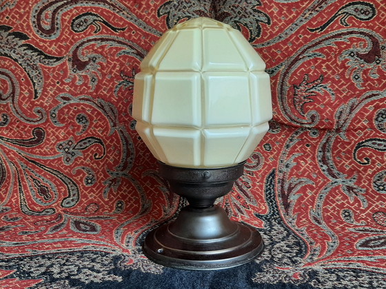 Image 1 of Art Deco lamp