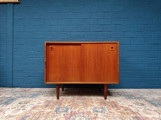 Image 1 of Vintage Klein Dressoir