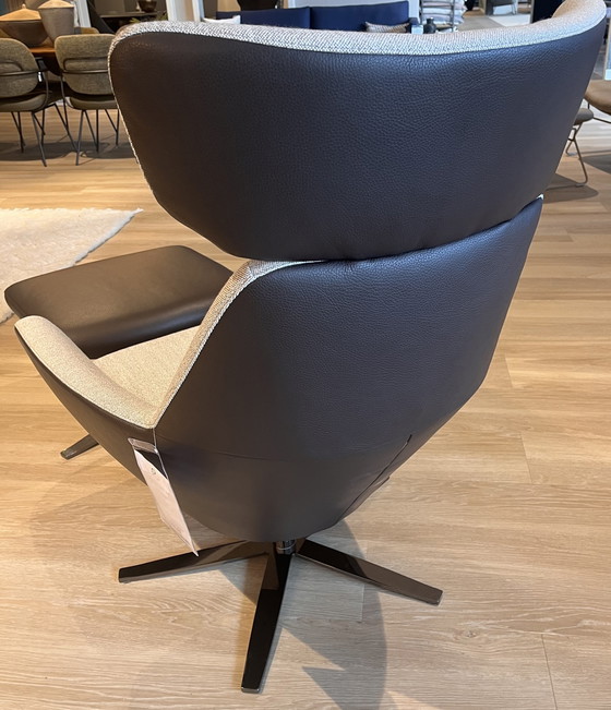 Image 1 of Bert Plantagie Draaifauteuil Zyba met hocker