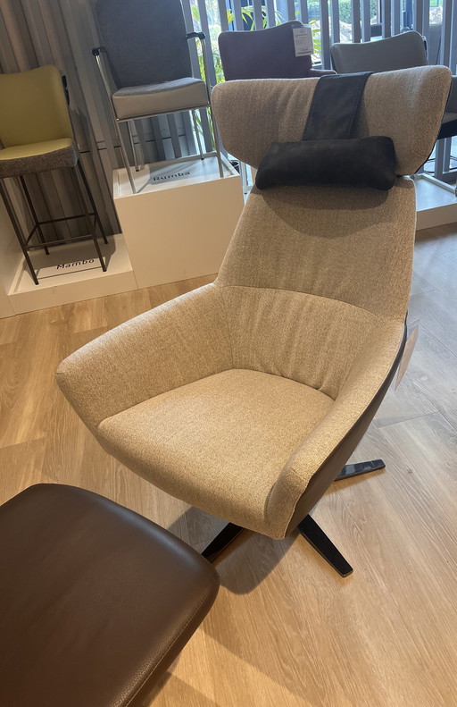 Bert Plantagie Draaifauteuil Zyba met hocker