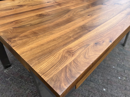 Bert plantagie Seven Noten hout L180