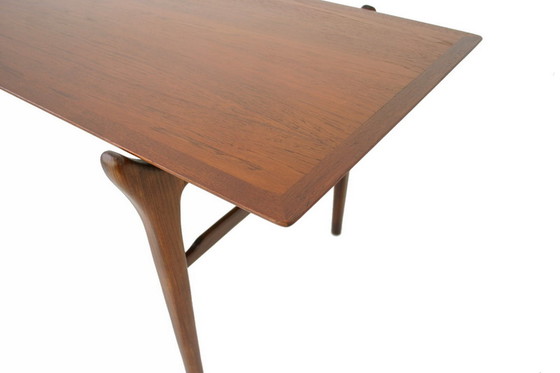 Image 1 of Deense Teakhouten salontafel / banktafel uit het midden van de Mid Century , Finn Juhl stijl