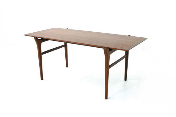 Image 1 of Deense Teakhouten salontafel / banktafel uit het midden van de Mid Century , Finn Juhl stijl