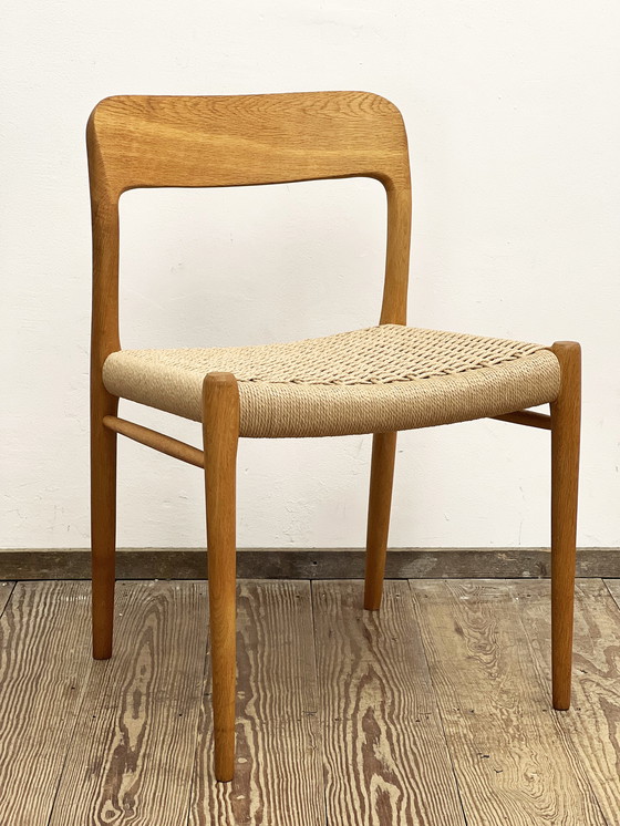 Image 1 of Paar Deense eiken eetkamerstoelen Mid-Century #75, Niels O. Møller voor JL Moller