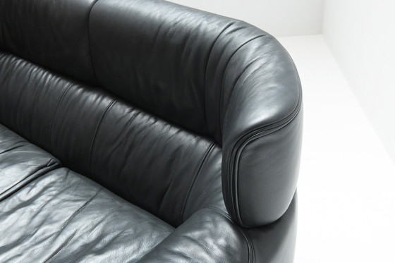 Image 1 of Gianfranco Frattini voor Cassina Bull bank