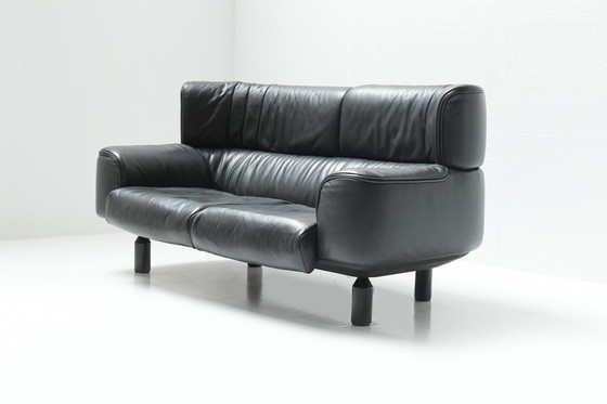 Image 1 of Gianfranco Frattini voor Cassina Bull bank