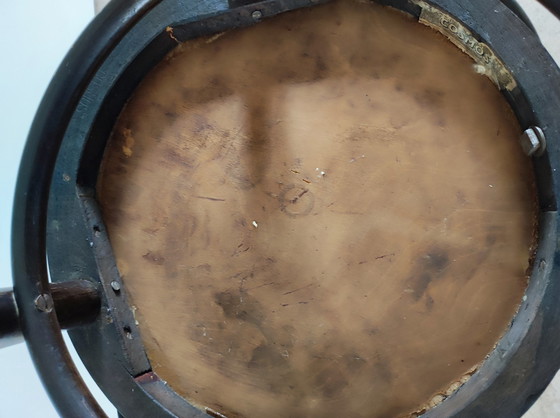 Image 1 of Cosmos Thonet stoel