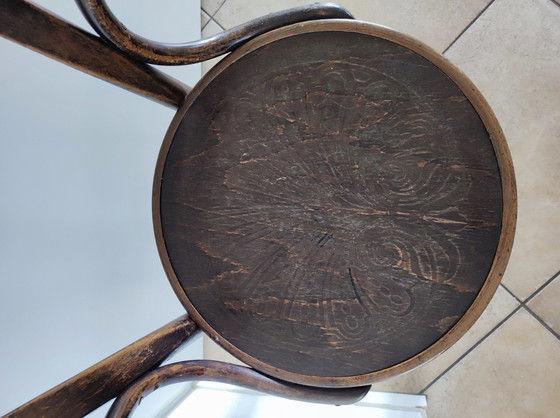 Image 1 of Cosmos Thonet stoel