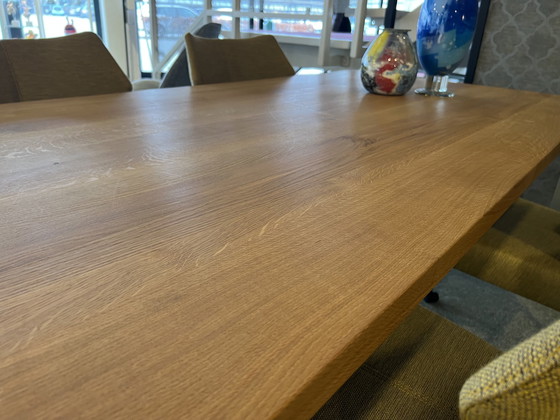 Image 1 of Bree's New World Basic eettafel Eiken hout