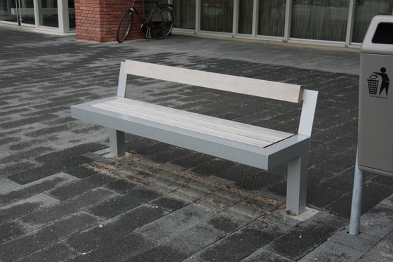 Image 1 of QC lightfactory Q.Neo bench (met rugleuning)