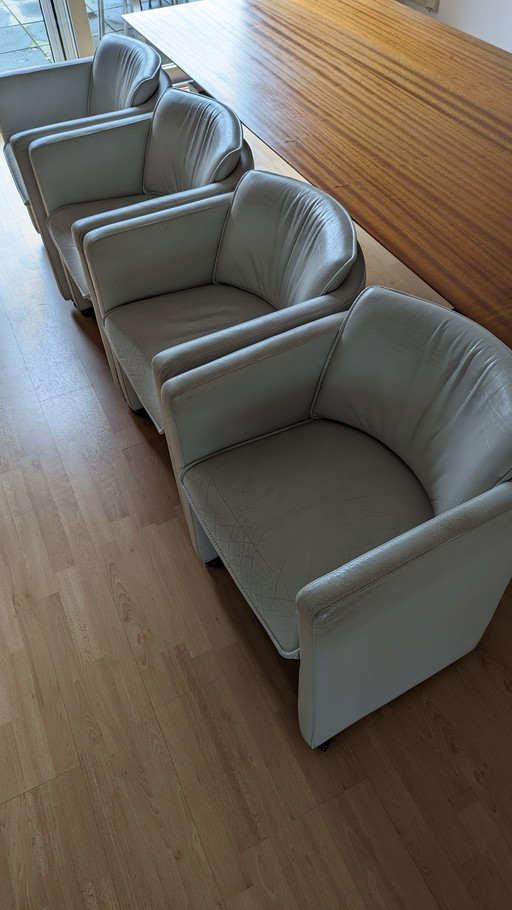 4x Leolux Saga fauteuils,