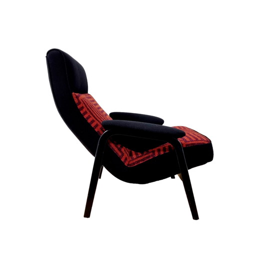 Fantastische Fauteuil "N 137" van Theo Ruth voor Artifort, jaren 1950 gerestaureerd. 