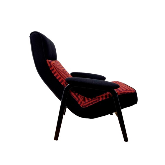 Image 1 of Fantastische Fauteuil "N 137" van Theo Ruth voor Artifort, jaren 1950 gerestaureerd. 