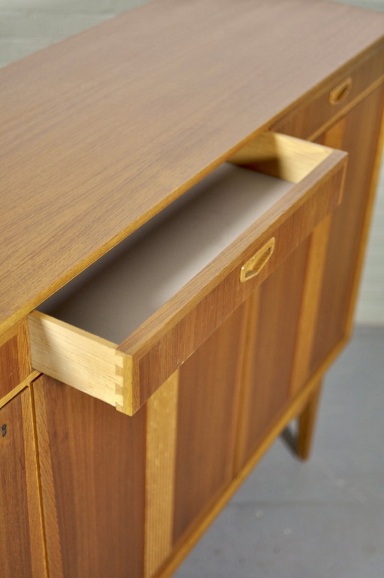 Image 1 of Deens dressoir uit de jaren 60