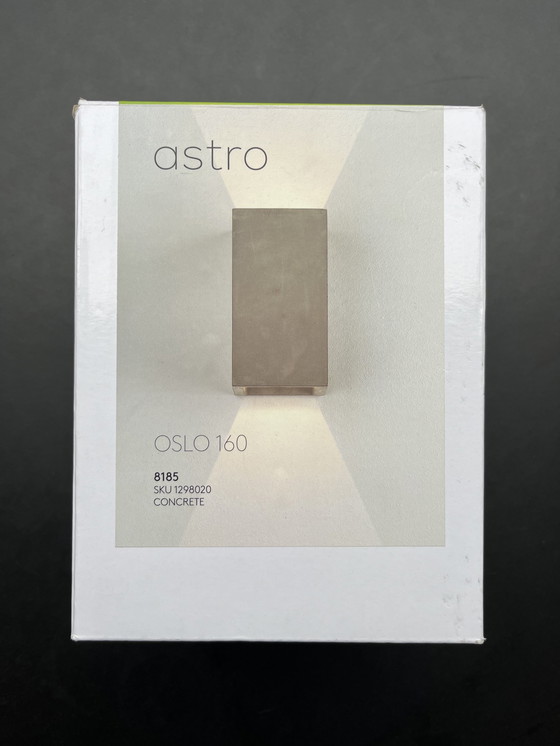 Image 1 of Astro Oslo 160 beton wandlamp