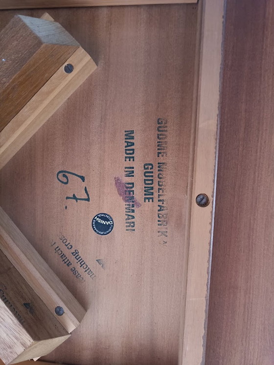 Image 1 of Vintage Deense Ronde Ovalen Eettafel Uitschuifbaar 