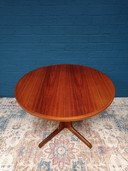 Vintage Deense Ronde Ovalen Eettafel Uitschuifbaar 