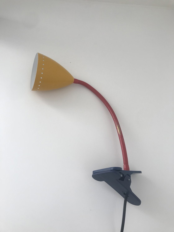 Image 1 of Happylight Vintage klemspot Memphis stijl.