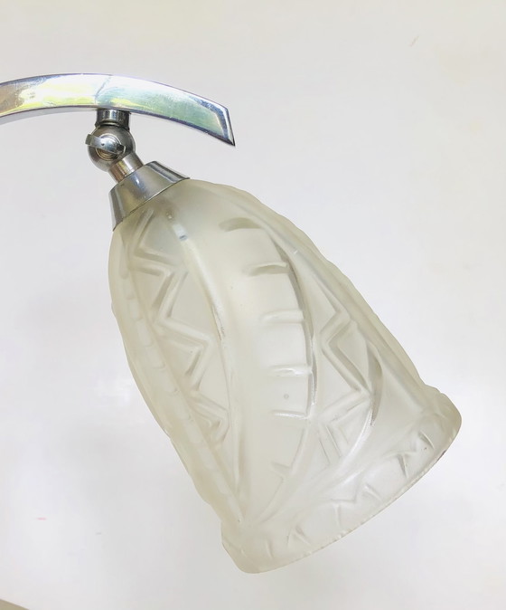 Image 1 of Vintage Art Deco lamp