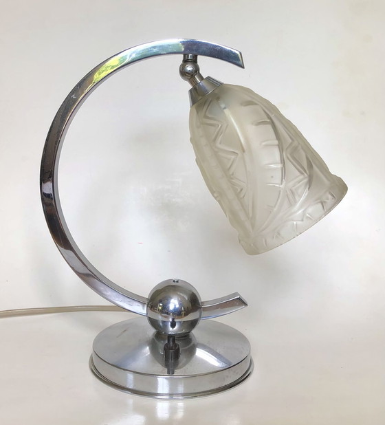 Image 1 of Vintage Art Deco lamp