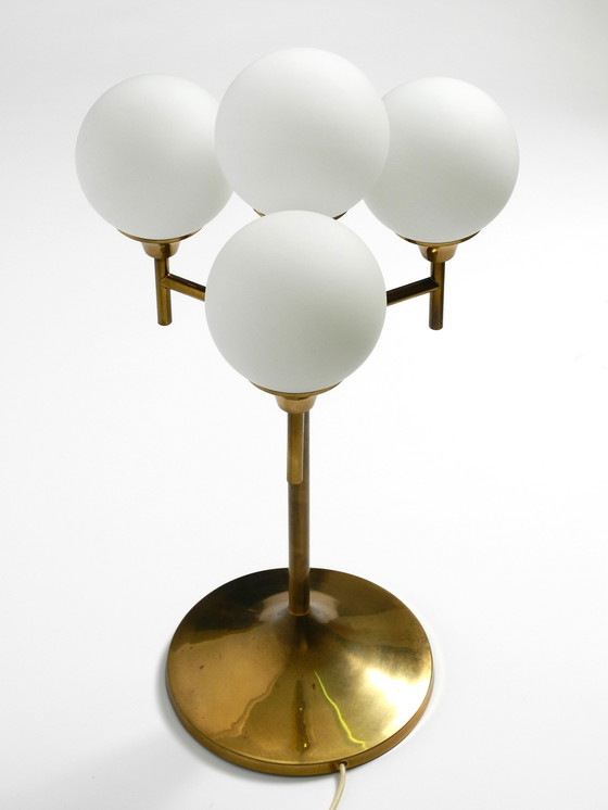 Image 1 of Prachtige grote messing tafel- of vloerlamp uit 1960 met 4 glazen bollen van Kaiser Leuchten